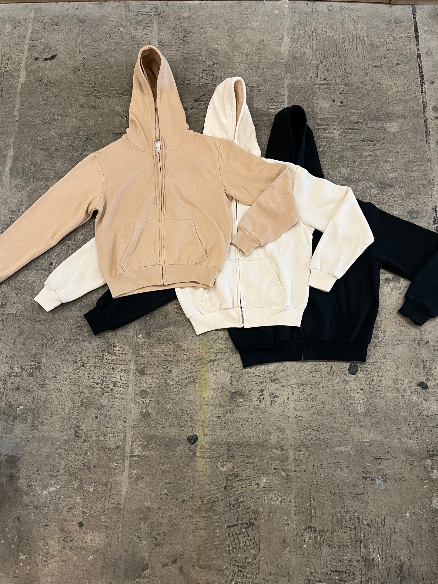 FLEECE ZIP UP HOODIE
